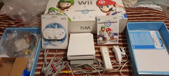 Nintendo Wii com defeito na imagem com vários acessórios
