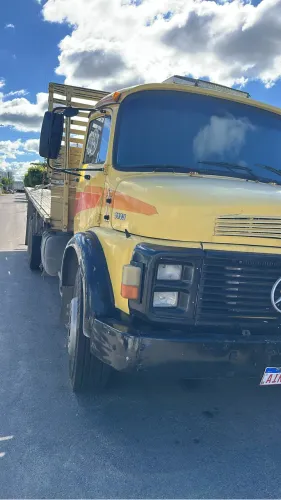 Caminhão Mercedes bens 1113 turbinado interculado
