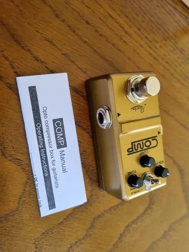 Pedal Rowin Compressor LEF-333 (Micro Pedal Guitarra) - Novo Open Box