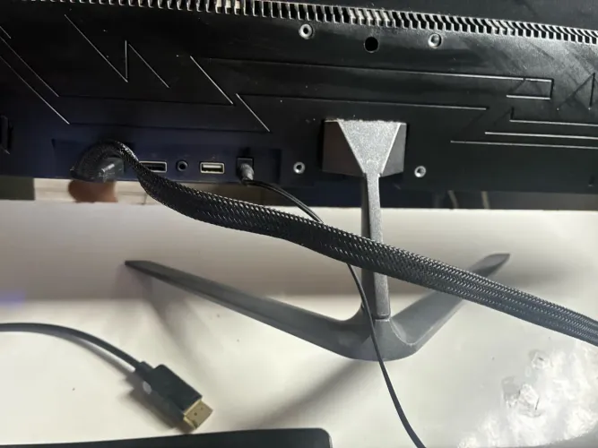 MONITO PC FORT | 200hz | resolução 1920 Full HD| 24 Polegada| Sem arranhões na tela