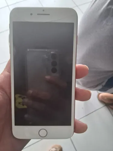 Celular iPhone 8 plus