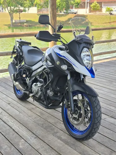 Suzuki V-Strom XT 650