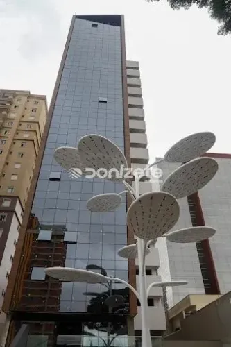 Sala Comercial à venda em Santo André (Jardim)  117,80 m², 3 vagas, 2 banheiros