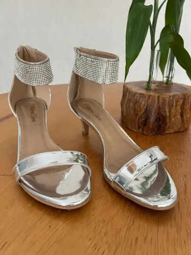 Sandália Prata com Colera de Strass