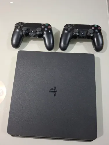 PlayStation 4 Slim