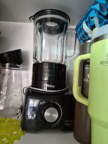 Liquidificador philco turbo e cafeteira
