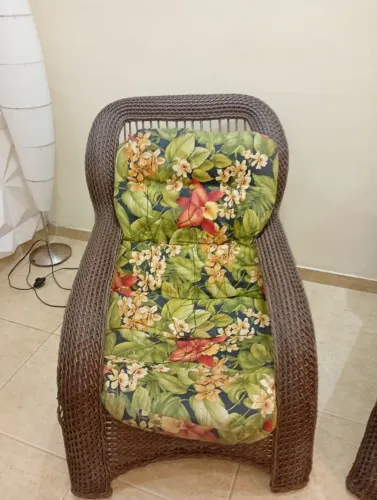 2 cadeiras pra varanda e jardim