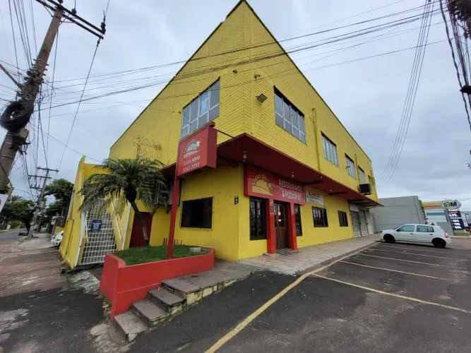 Predio em Porto Alegre, no bairro Cavalhada, e 0 banheiros, para locação.