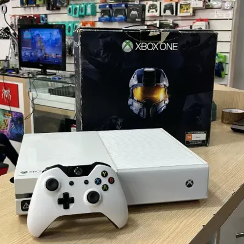 Xbox One 500GB Edição Especial Halo Completo 1 Controle Original - Cabos e Caixa Entrego