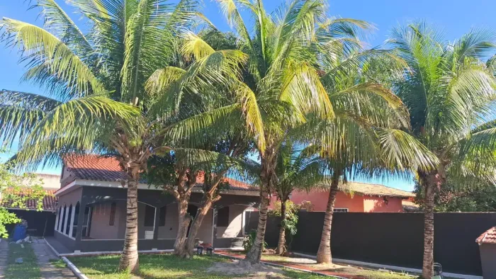 D23-Boqueirão-Saquarema-RJ- Casa 165m²,6qts c/1ste,3wc,var,5vgs gar,quintal,terr 485m², R.