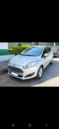 Ford Fiesta 1.6 16V Flex Aut. 5P 2015