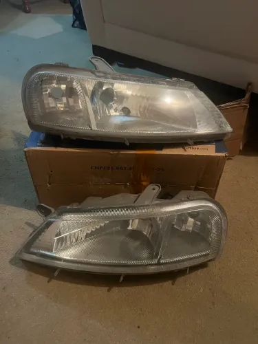 Par Faróis Celta G1 Originais ARTEB | Farol Anos 2000 2001 2002 2003 2004 2005 2006