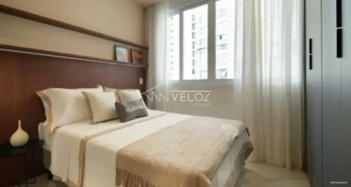 Kitnet/Conjugado : / Residencial / Centro