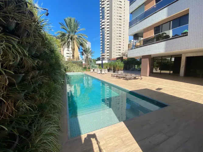 Condominio de alto padrao no Meireles