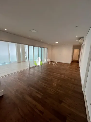 Apartamento de 251 m² com 4 Dormitórios no Reserva Manacá - Jardim das Perdizes