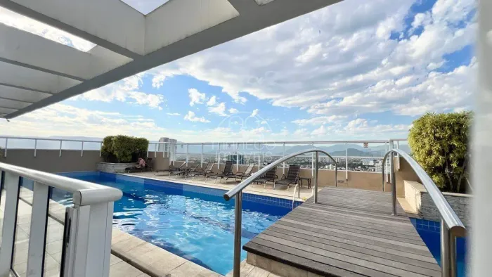 Apartamento residencial à venda no Centro de São Vicente | 64m² | 2 quartos, suíte | Vista