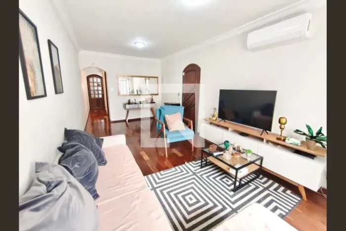 Casa à Venda - Vila Ré, 4 Quartos, 250 m2