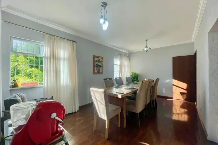 Apartamento à Venda - São Lucas, 4 Quartos, 137 m2