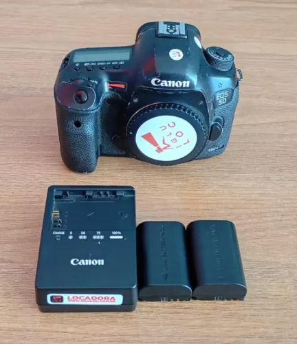 Camera Canon 5D Mark III