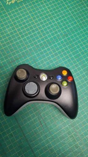 Controle Xbox 360 com preto original