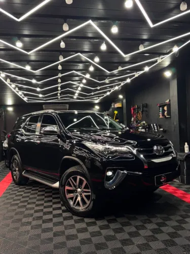 Toyota Hilux SW4 SRX 4X4 2.8 TDI 16V Dies. Aut. 2019