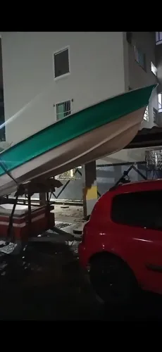 Vendo barco de fibra 4.20m