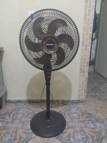 Ventilador de Coluna Mallory