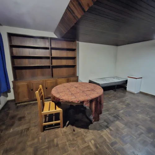 Quarto feminino individual no Água Verde