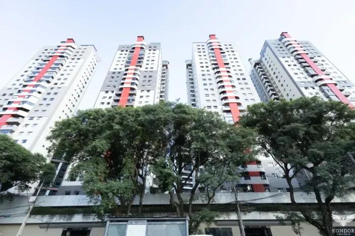 Apartamento no BIGORRILHO com 136,55m²