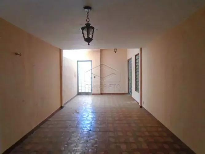 Casa Padrão em Jaú