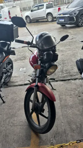 Fan 125 2011, $ 5600. 2500 de imediato o resto parcela de ate duas vezes 