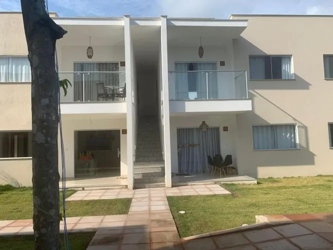 Casa em Condomínio à Venda na Estrada da Balsa