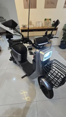 Scooter Elétrica A9L - Praticamente Nova