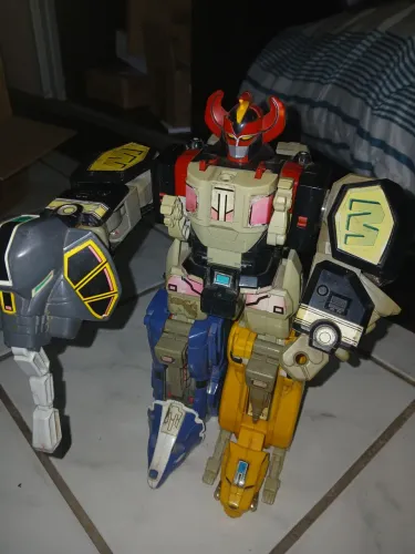 Megazord Power Ranger Bandai 