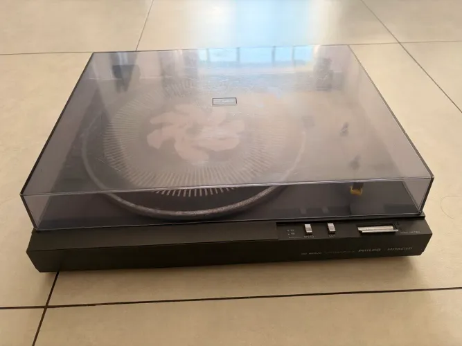 Toca Disco Philco Itachi PTT60