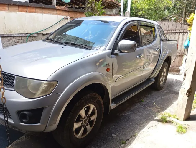 Mitsubishi L200 Triton HPE 3.2 CD TB Int.diesel MEC 2012