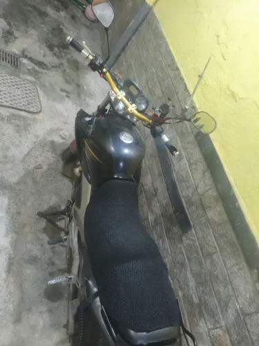 Vendo fazer 250 cc ano 2011