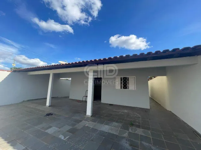 Casa com 2 Quartos no Jardim Imperial