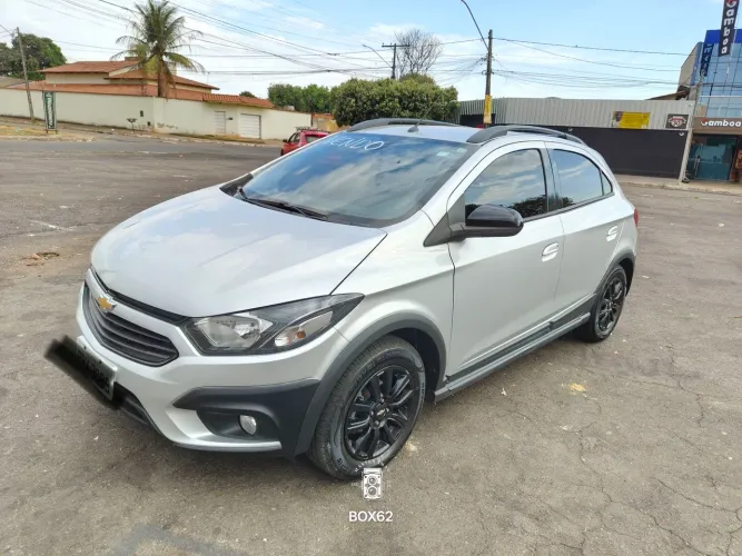 Chevrolet Onix Activ 1.4 8V Flex Aut. 4P 2019