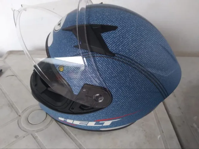 Capacete Helt Polar Jeans (número 58). Novo!
