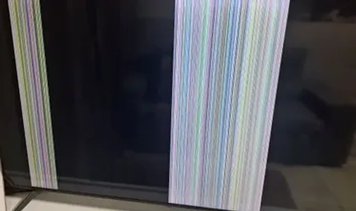 TV 46" SAMSUNG UN46D5500 Com listras na tela !  Leia !