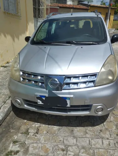 Nissan Livina Grand S 1.8 16V Flex Fuel Mec. 2012
