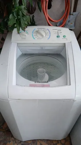 Maquina de lavar Eletrolux 9kg,Funciona perfeitamente FAÇO ENTREGA 