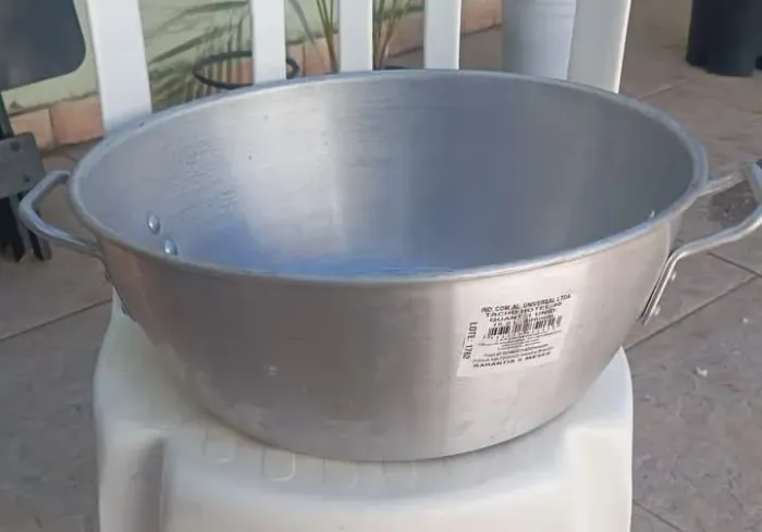Tacho 40 Hotel 15,2L - nunca usado