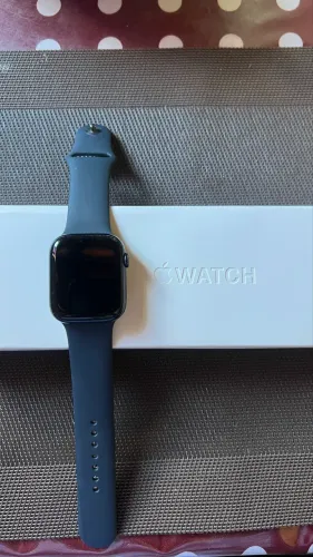 Apple Watch séries 7 45mm 