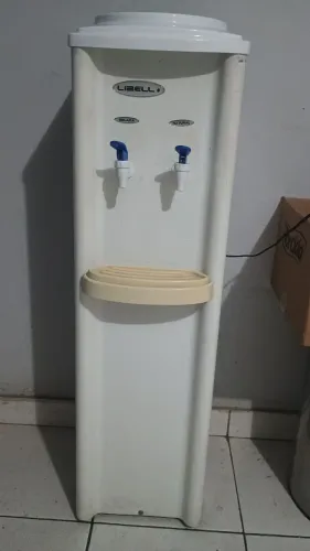 Bebedouro de Água , geladeira