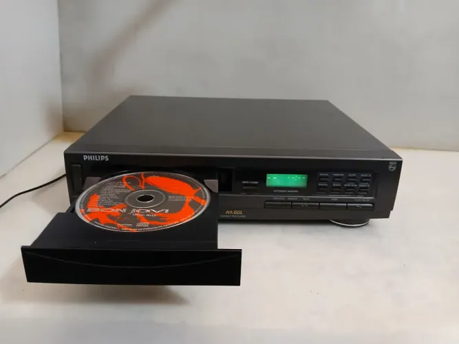 CD Player Philips AK 601