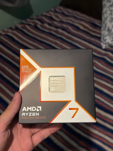 Ryzen 7 9800x3d + 32GB DDR5 5600mhz LACRADO