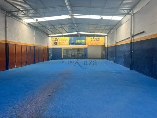 Galpão Comercial - Jardim da Granja - 281m².