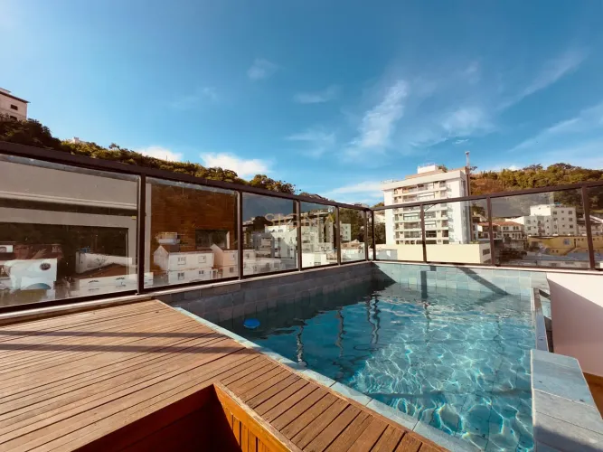 Cobertura Duplex Alto Padrão a venda ou locação 3 quartos 3 suítes com Piscina e Área Gour
